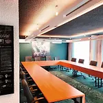 Ibis Styles Lille En Ferrain מלון