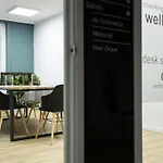 Ibis Styles Lille En Ferrain 2* נוביל-אן-פרה