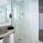 Ibis Styles Lille En Ferrain 2*