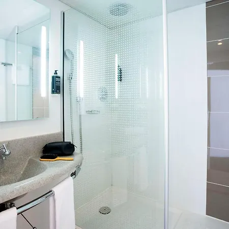 Altia Hotel Neuville-en-Ferrain