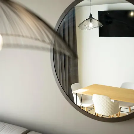 Ibis Styles Lille En Ferrain 诺伊维尔恩费莱恩
