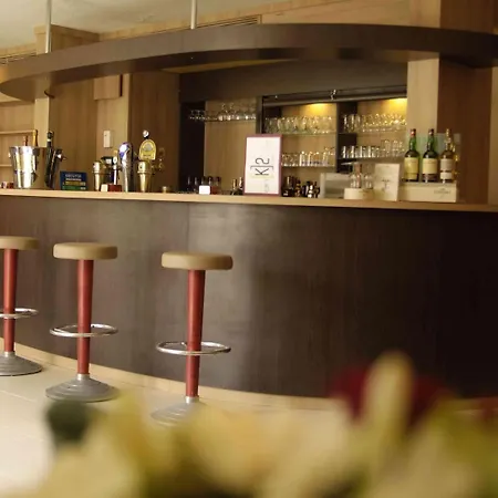 Ibis Styles Lille En Ferrain Hotel 2*