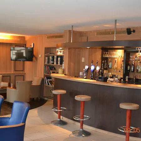 Ibis Styles Lille En Ferrain 2* נוביל-אן-פרה