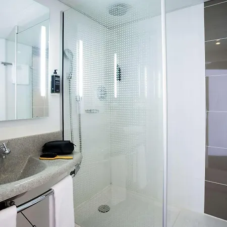 Ibis Styles Lille En Ferrain 2*