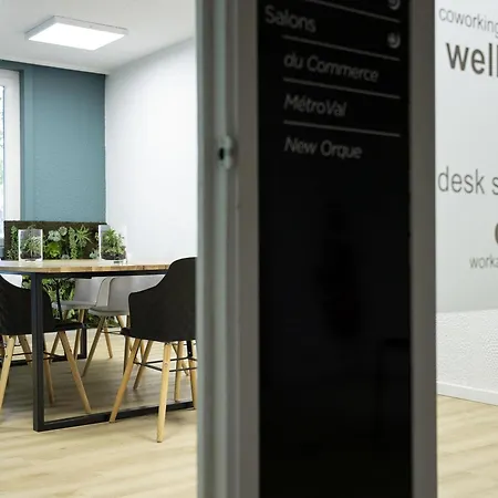 Ibis Styles Lille En Ferrain Neuville-en-Ferrain