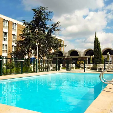 Ibis Styles Lille En Ferrain מלון