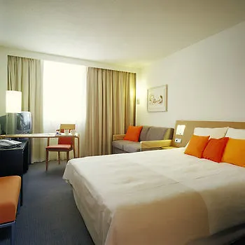 Ibis Styles Lille En Ferrain 2*