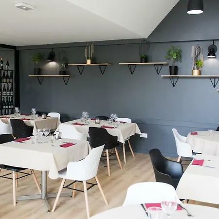 Altia Hotel Neuville-en-Ferrain