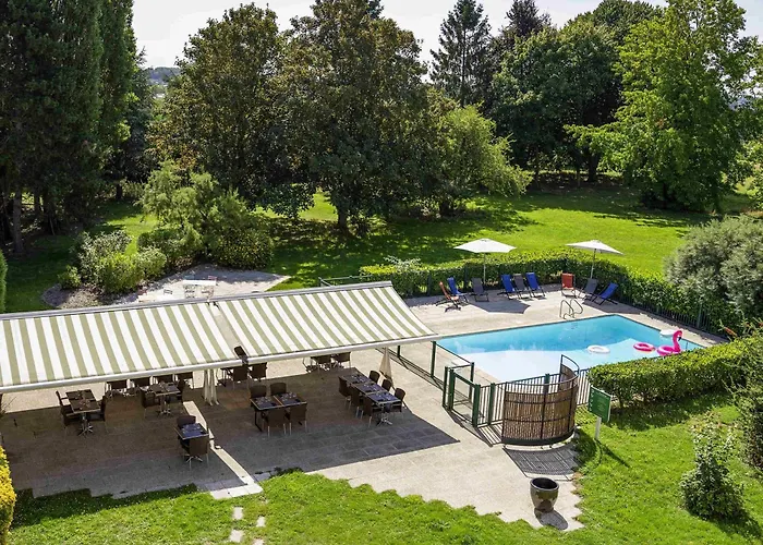 Ibis Styles Lille En Ferrain 2* Neuville-en-Ferrain