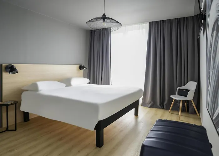 Hotel Ibis Styles Lille En Ferrain 2*