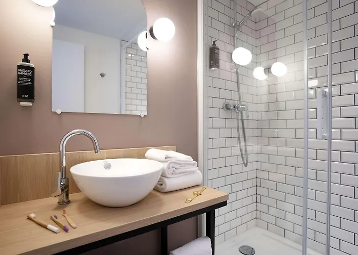 Ibis Styles Lille En Ferrain 2* Neuville-en-Ferrain