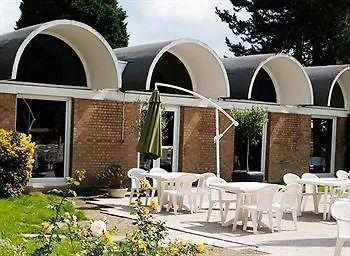 Ibis Styles Lille En Ferrain Otel 2*